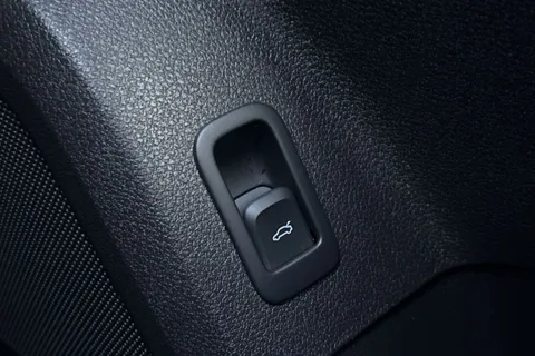 DF25KTP Audi Q2 Black Edition 35 TFSI  150 PS S tronic Thumbnail #42