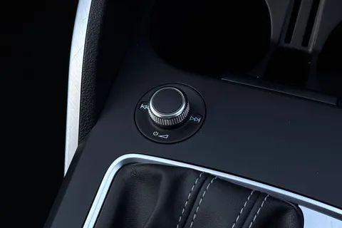 DF25KTP Audi Q2 Black Edition 35 TFSI  150 PS S tronic Thumbnail #43