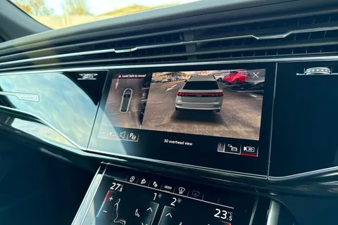 DF75JFO Audi SQ8 4.0 TFSI V8 Black Edition Tiptronic quattro Euro 6 (s/s) 5dr Thumbnail #35