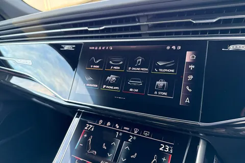 DF75JFO Audi SQ8 4.0 TFSI V8 Black Edition Tiptronic quattro Euro 6 (s/s) 5dr Thumbnail #37