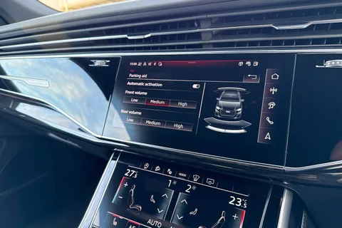 DF75JFO Audi SQ8 4.0 TFSI V8 Black Edition Tiptronic quattro Euro 6 (s/s) 5dr Thumbnail #48