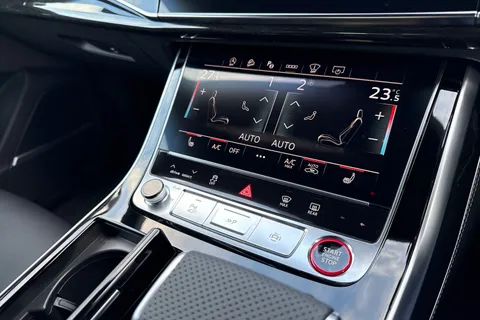 DF75JFO Audi SQ8 4.0 TFSI V8 Black Edition Tiptronic quattro Euro 6 (s/s) 5dr Thumbnail #54