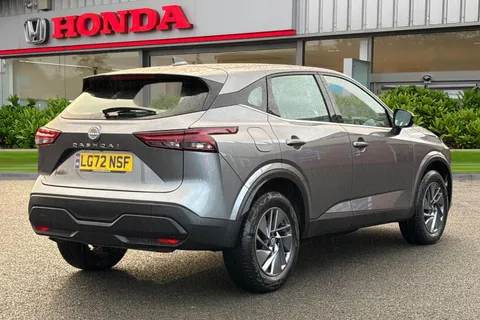 LG72NSF Nissan Qashqai 1.3 DiG-T MH 158 Acenta Premium 5dr Xtronic Thumbnail #9