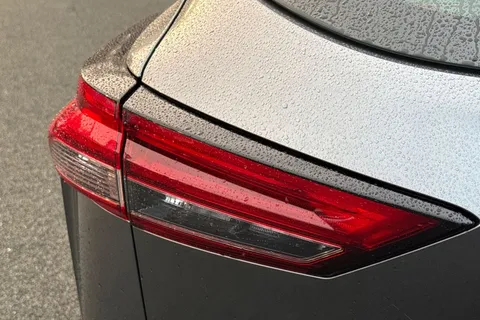 LG72NSF Nissan Qashqai 1.3 DiG-T MH 158 Acenta Premium 5dr Xtronic Thumbnail #32