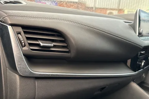 LG72NSF Nissan Qashqai 1.3 DiG-T MH 158 Acenta Premium 5dr Xtronic Thumbnail #35