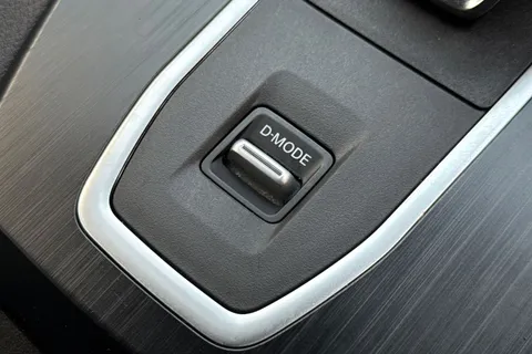 LG72NSF Nissan Qashqai 1.3 DiG-T MH 158 Acenta Premium 5dr Xtronic Thumbnail #42