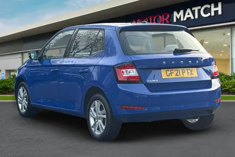 2 of 42 for Škoda Fabia 1.0 SE Euro 6 (s/s) 5dr