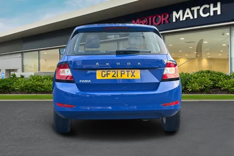 4 of 42 for Škoda Fabia 1.0 SE Euro 6 (s/s) 5dr
