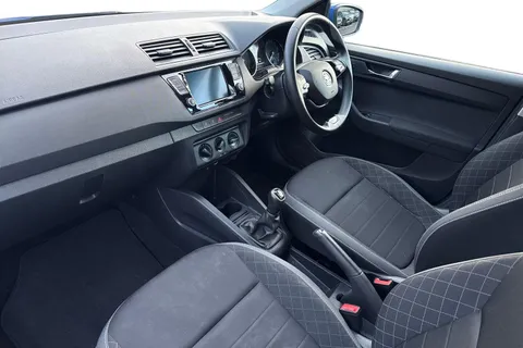 9 of 42 for Škoda Fabia 1.0 SE Euro 6 (s/s) 5dr