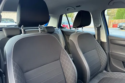 21 of 42 for Škoda Fabia 1.0 SE Euro 6 (s/s) 5dr