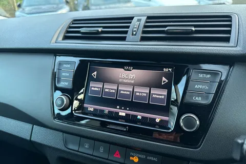 29 of 42 for Škoda Fabia 1.0 SE Euro 6 (s/s) 5dr