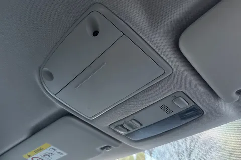 38 of 42 for Škoda Fabia 1.0 SE Euro 6 (s/s) 5dr