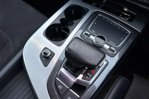 RM16RGM Audi Q7 3.0 TDI V6 S line Tiptronic quattro Euro 6 (s/s) 5dr Thumbnail #21