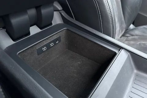 RM16RGM Audi Q7 3.0 TDI V6 S line Tiptronic quattro Euro 6 (s/s) 5dr Thumbnail #45