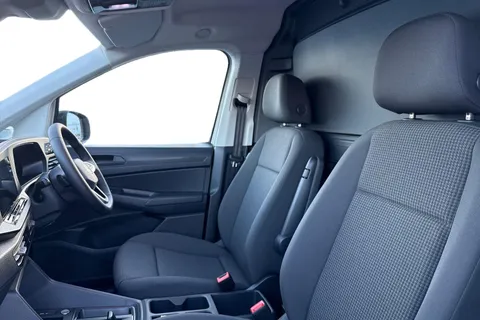 DC75KVO Volkswagen Caddy C20 Cargo Commerce Pro SWB 122PS 2.0 TDI DSG - Nav / Del Mileage Thumbnail #15