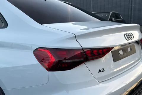  Audi A3 2.0 TDI Black Edition S Tronic Euro 6 (s/s) 4dr Thumbnail #8