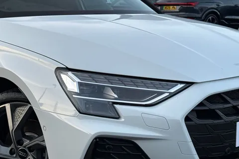  Audi A3 2.0 TDI Black Edition S Tronic Euro 6 (s/s) 4dr Thumbnail #9