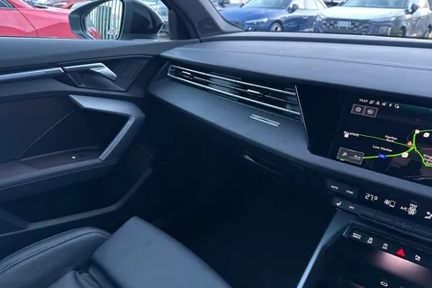  Audi A3 2.0 TDI Black Edition S Tronic Euro 6 (s/s) 4dr Thumbnail #20