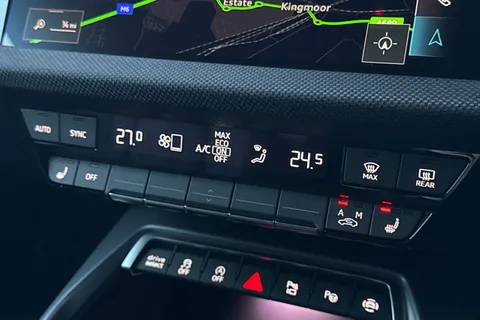  Audi A3 2.0 TDI Black Edition S Tronic Euro 6 (s/s) 4dr Thumbnail #22