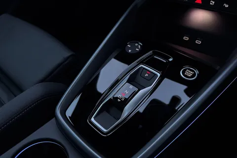  Audi A3 2.0 TDI Black Edition S Tronic Euro 6 (s/s) 4dr Thumbnail #23