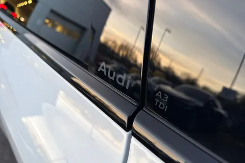  Audi A3 2.0 TDI Black Edition S Tronic Euro 6 (s/s) 4dr Thumbnail #31