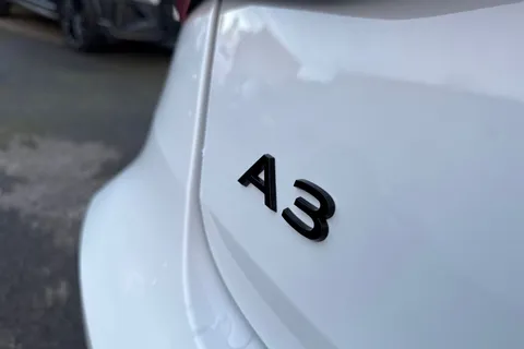  Audi A3 2.0 TDI Black Edition S Tronic Euro 6 (s/s) 4dr Thumbnail #35