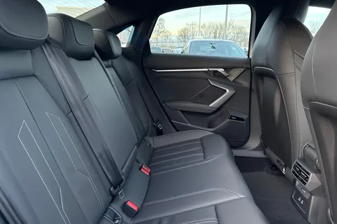  Audi A3 2.0 TDI Black Edition S Tronic Euro 6 (s/s) 4dr Thumbnail #38