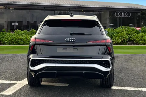  Audi Q3 2.0 TDI S line S Tronic Euro 6 (s/s) 5dr Thumbnail #5