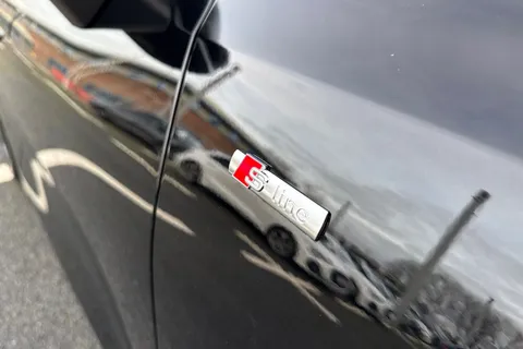  Audi Q3 2.0 TDI S line S Tronic Euro 6 (s/s) 5dr Thumbnail #27