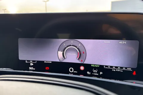  Audi Q3 2.0 TDI S line S Tronic Euro 6 (s/s) 5dr Thumbnail #52