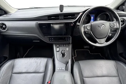 MT68KNE Toyota Auris 1.8 Hybrid Excel TSS 5dr CVT [Leather] Thumbnail #4
