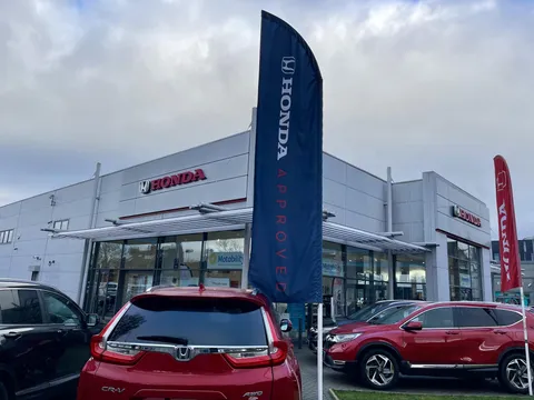 MT68KNE Toyota Auris 1.8 Hybrid Excel TSS 5dr CVT [Leather] Thumbnail #50