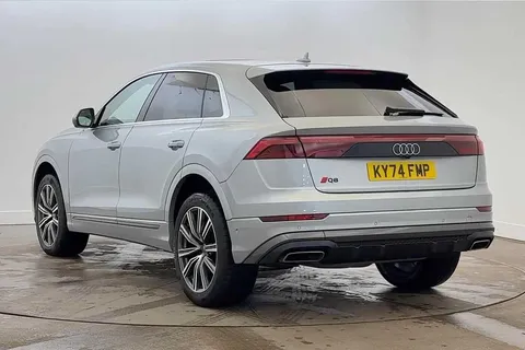 KY74FMP Audi Q8 SUV S line 55 TFSI quattro 340 PS tiptronic Thumbnail #3