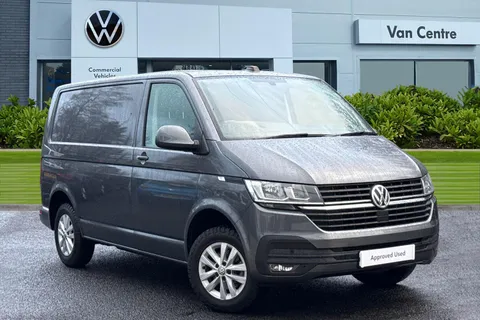 GJ21ZCA Volkswagen Transporter 2.0 TDI 150 Highline Van DSG Thumbnail #1