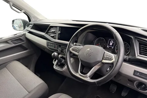 PK74NXP Volkswagen Transporter 2.0 TDI 110 Highline Van Thumbnail #7