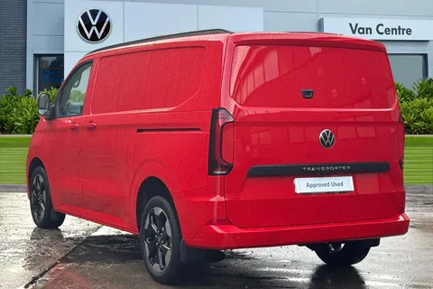 PF75AUW Volkswagen Transporter 2.0 TDI 150 Commerce Pro Van Auto Thumbnail #2