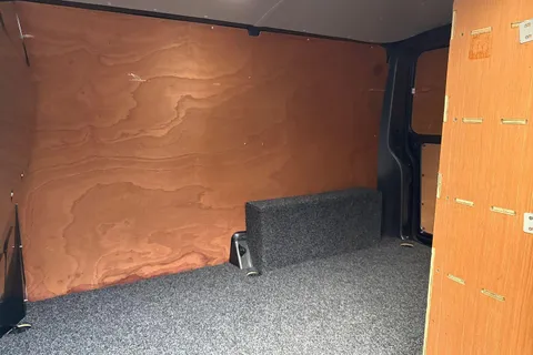 GJ21ZCA Volkswagen Transporter 2.0 TDI 150 Highline Van DSG Thumbnail #13