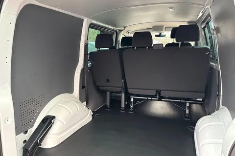 PJ74NXG Volkswagen Transporter 2.0 TDI 150 Highline Kombi Van Thumbnail #27