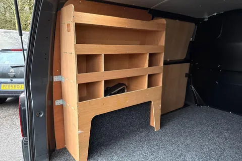 GJ21ZCA Volkswagen Transporter 2.0 TDI 150 Highline Van DSG Thumbnail #29