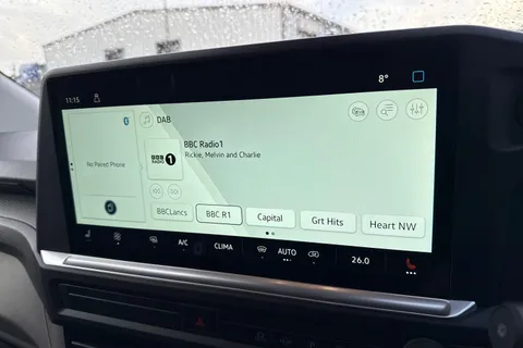 PF75AUW Volkswagen Transporter 2.0 TDI 150 Commerce Pro Van Auto Thumbnail #33