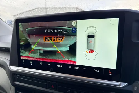 PF75AUW Volkswagen Transporter 2.0 TDI 150 Commerce Pro Van Auto Thumbnail #34