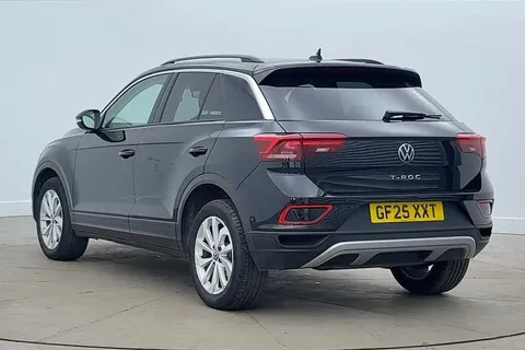 GF25XXT Volkswagen T-Roc 1.5 TSI Match 5dr Thumbnail #3
