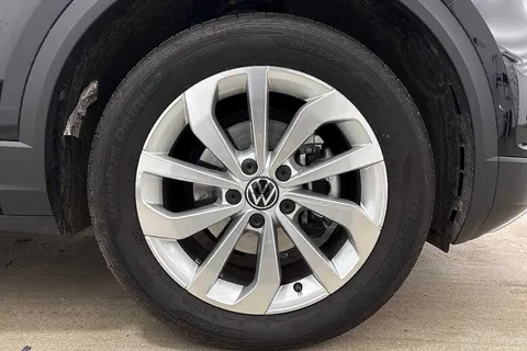 GF25XXT Volkswagen T-Roc 1.5 TSI Match 5dr Thumbnail #5