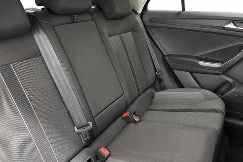 GF25XXT Volkswagen T-Roc 1.5 TSI Match 5dr Thumbnail #9