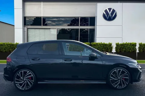 DN22KHH Volkswagen Golf 2.0 TDI 200 GTD 5dr DSG Thumbnail #3