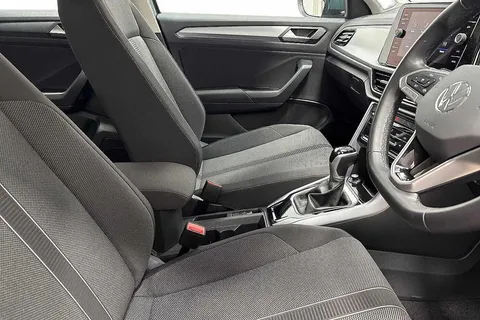 GF74UJO Volkswagen T-Roc 1.5 TSI Life 5dr DSG Thumbnail #10