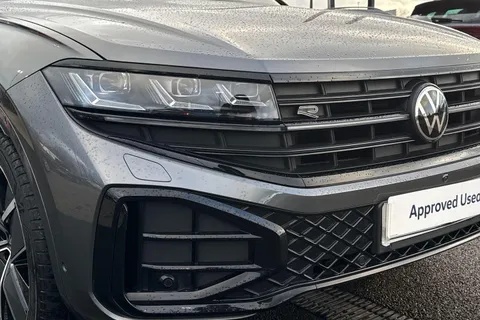 VO24XVR Volkswagen Touareg 3.0 V6 TDI 4Motion 286 Black Edition 5dr Tip Auto Thumbnail #16