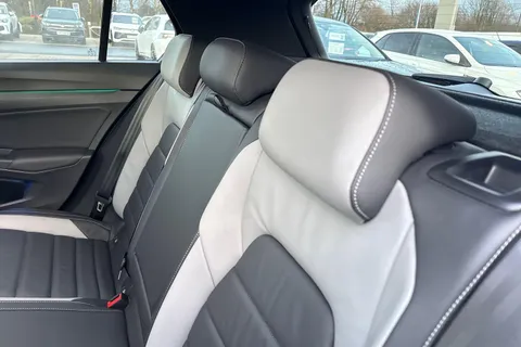 DN22KHH Volkswagen Golf 2.0 TDI 200 GTD 5dr DSG Thumbnail #13