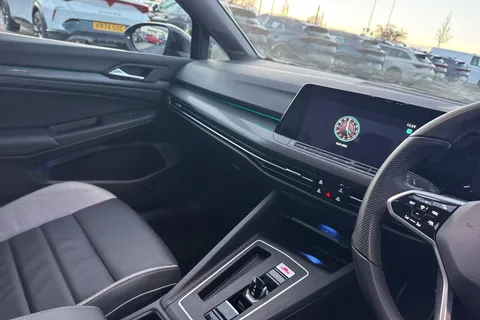 DN22KHH Volkswagen Golf 2.0 TDI 200 GTD 5dr DSG Thumbnail #14