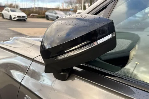 VO24XVR Volkswagen Touareg 3.0 V6 TDI 4Motion 286 Black Edition 5dr Tip Auto Thumbnail #28